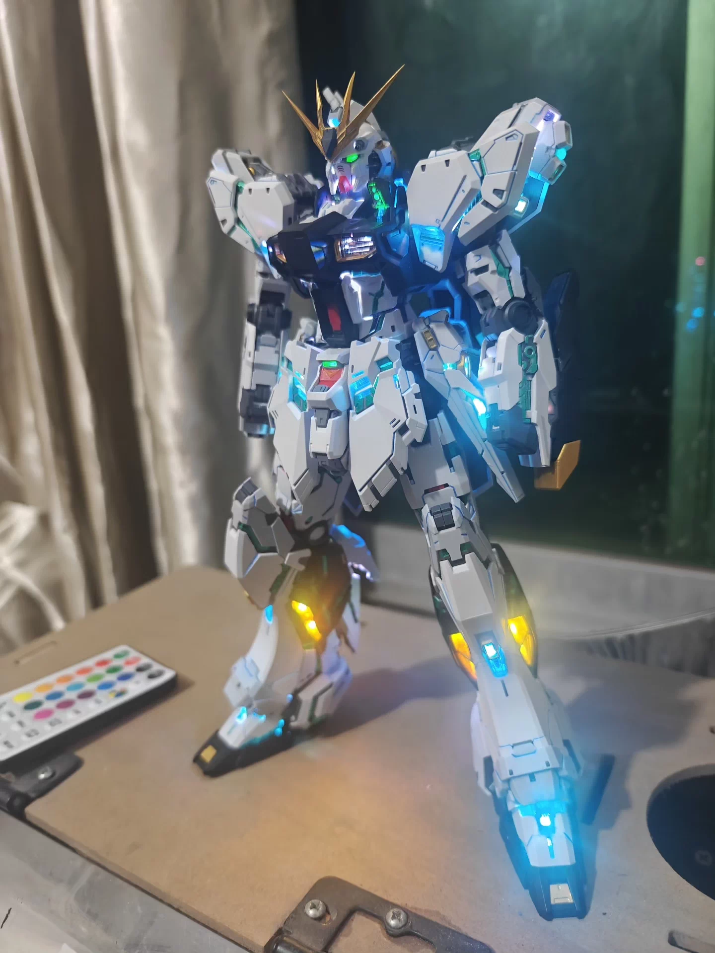 [Light/Color customization] Farmer Creation 1/100 GK Style Nu Model Kit  Light-up Assembled Version