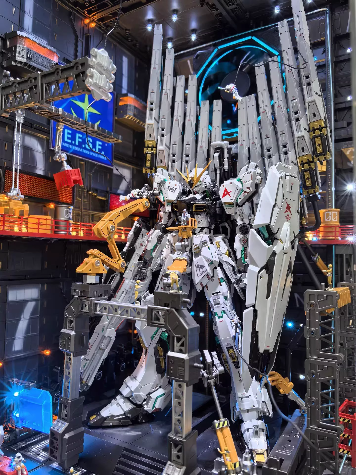 [Color customization] Base Scene Series Hangar Display Case for Gundam