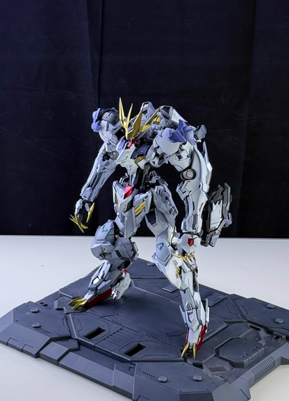 [Color customization] WOLF TECH 1/100 MG detail up Barbatos Lupus Rex king (Shading color scheme) model kit