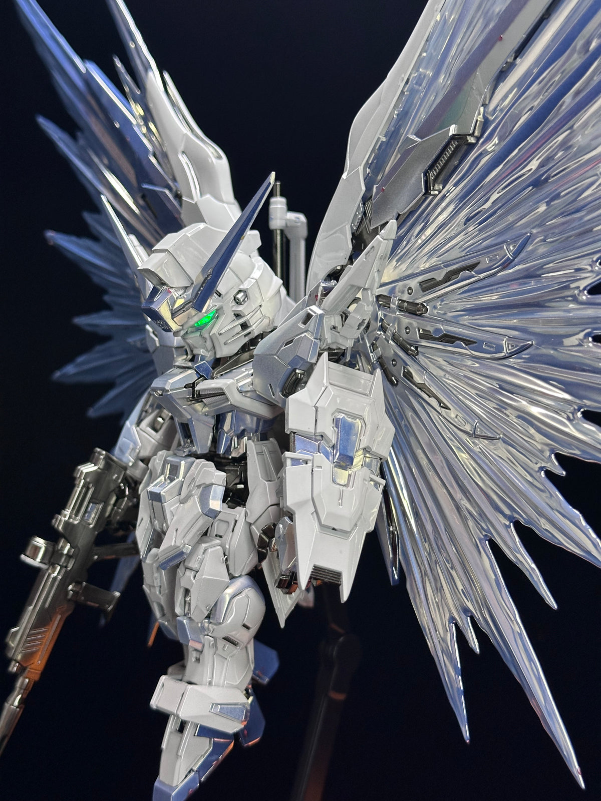 [Custom Electroplating] Bandai MGSD Destiny (Titanium white and Twilight Electroplated Color Scheme) Model Kit