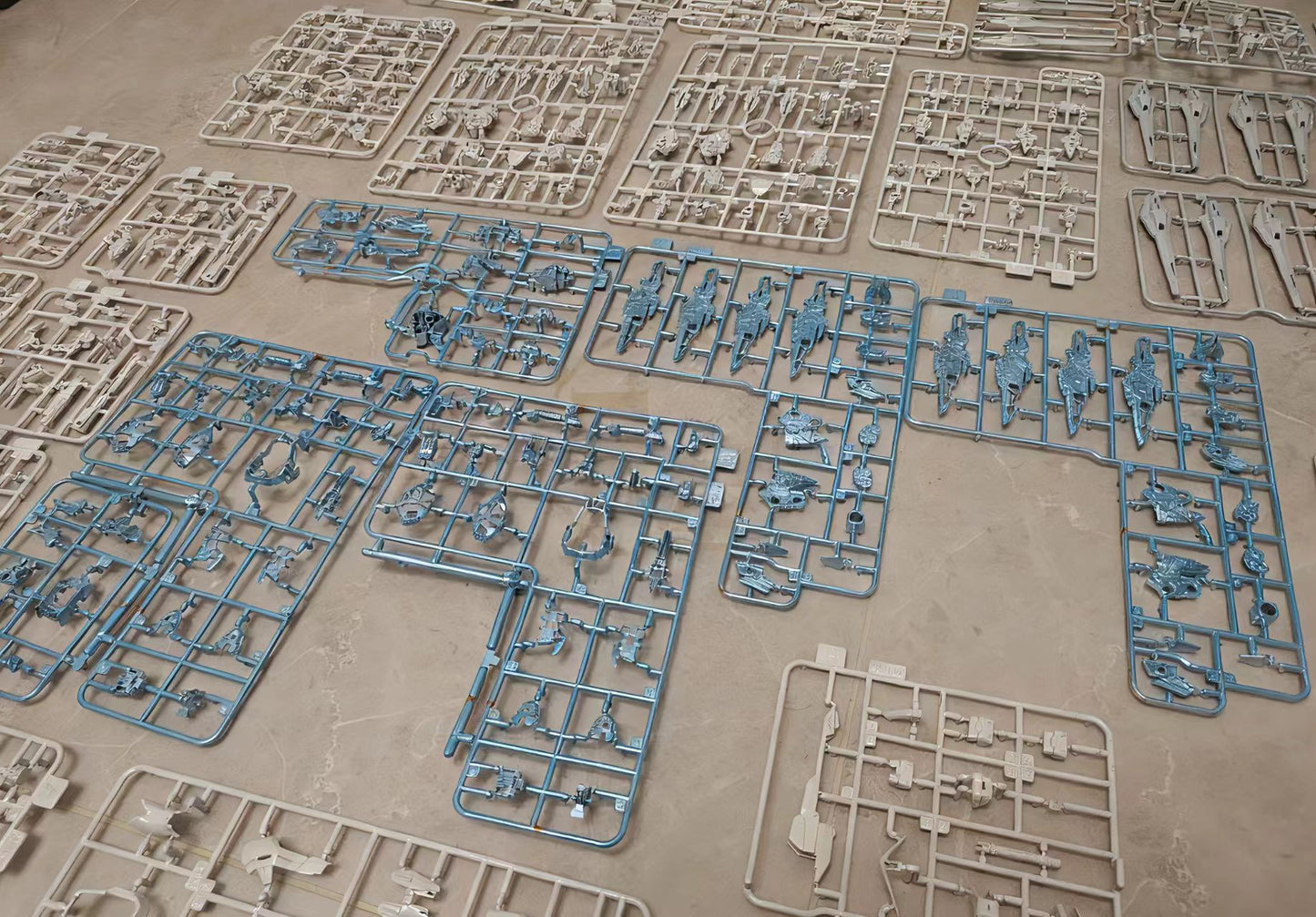 [Color customization] PER-ORDER MGEX strike freedom (Twilight Coating Studio plated version) Model Kit