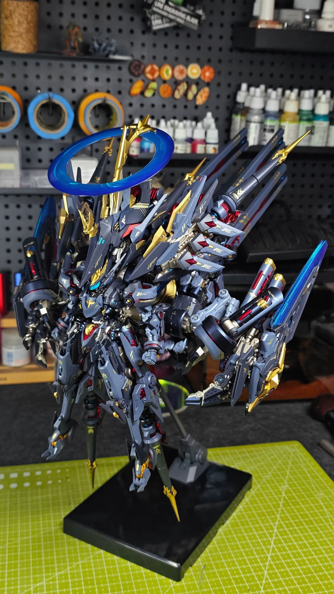 [Custom Painting] Daiblos Core CZ-011B Colada (Dark 2 Color Scheme) model kit