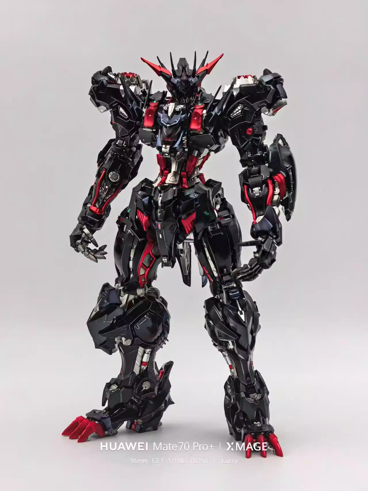 [Custom Electroplating] Infinity Nova RMD Fenrir 1/72 Scale (Dark 1 color scheme) Model Kit