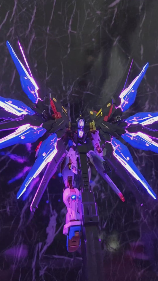 [Light/Color customization]Bandai/CHIMELONG 1/100 MGEX Strike Freedom Gundam Model Kit (Original color/Black Version) Light-up Assembled Version